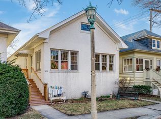 1180 S Elmwood Ave, Oak Park, IL 60304