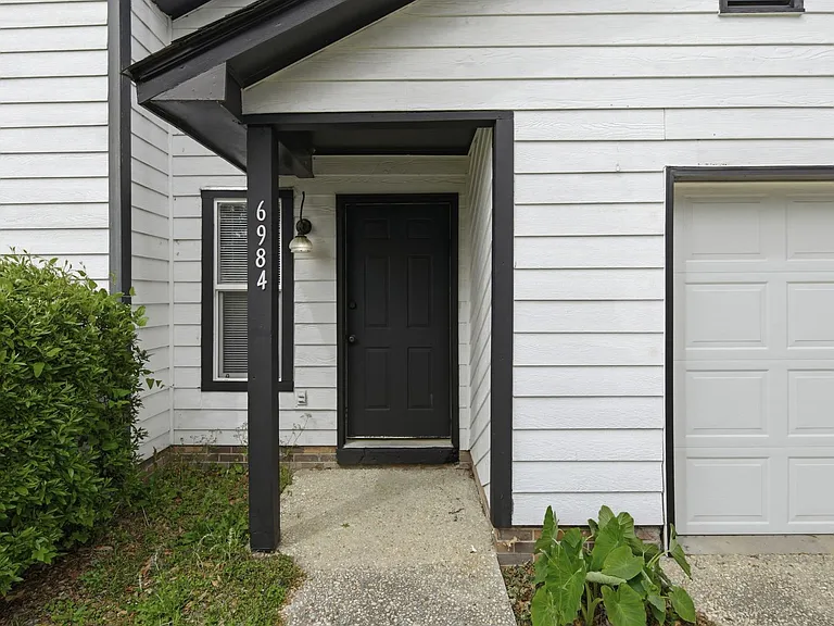 6984 Timberwood Dr — Photo 12