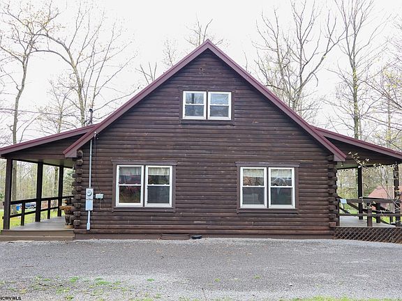 2nd image of 62 Imperial Woods Dr