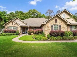 111 Silverhill Dr, Texarkana, TX 75503