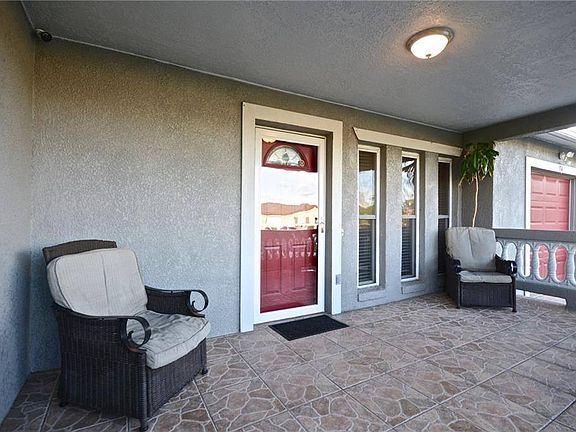 4th image of 134 Alderwood Dr