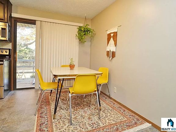 4th image of 5042 Goldenrod Ln