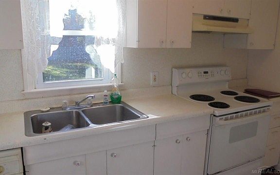 5th image of 3231 Pine Grove Ave