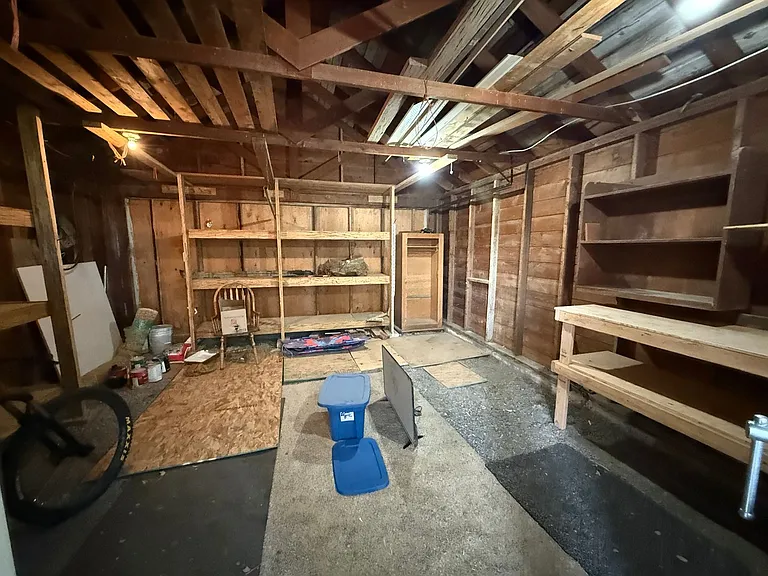 21730 NE Butler Market Rd — Photo 37