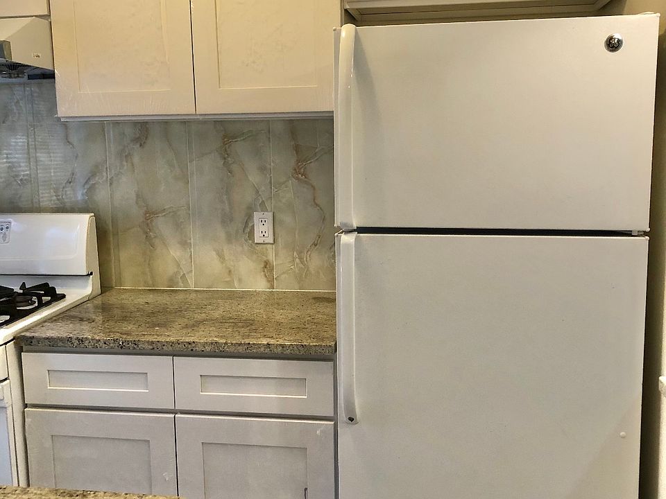 1st image of 15020 71st Ave #501