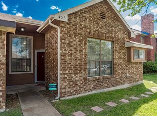453 Chestnut Ln, Desoto, TX 75115