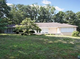 30 Haring Ln, Alpine, NJ 07620