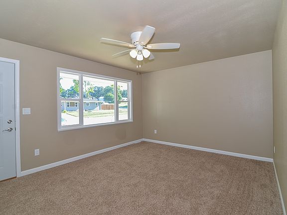 2nd image of 1065 Hillview Dr