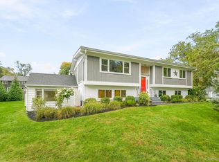 152 California Rd, Yorktown Heights, NY 10598