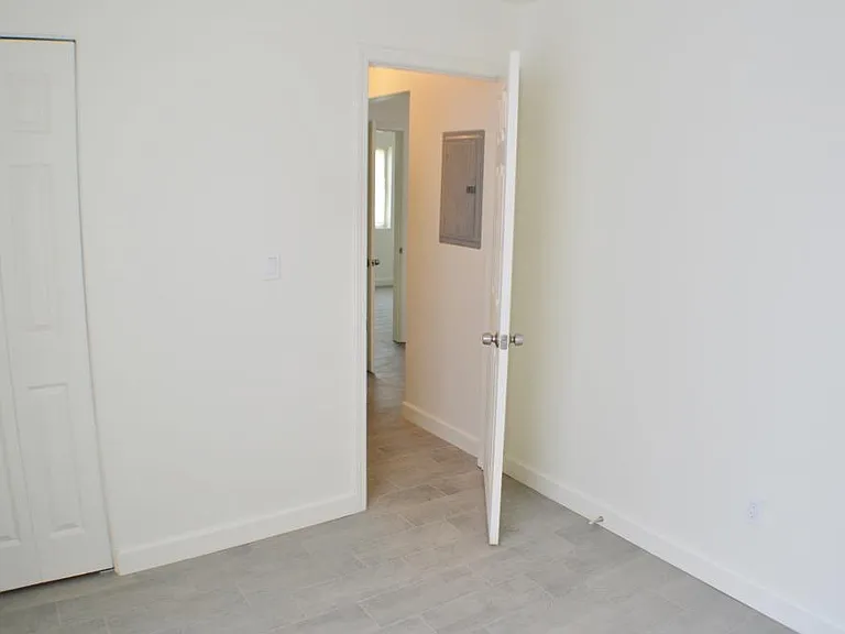 12210 Cambrian Ct — Photo 25