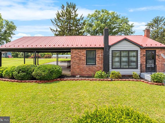 2nd image of 15029 Clear Spring Rd