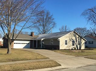 902 Rosewood Dr, Celina, OH 45822