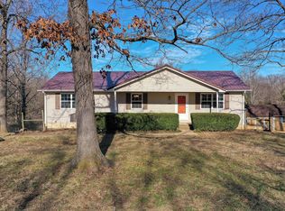1555 Manleyville Rd, Springville, TN 38256