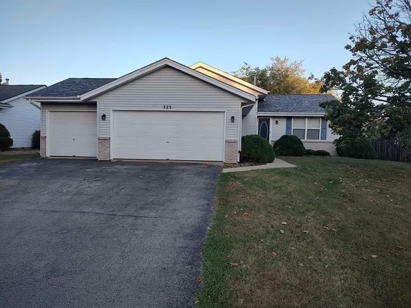 323 Madeline Trl, Rockford, IL 61107