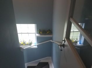 7061 Willow Springs Rd #1A, La Grange, IL 60525