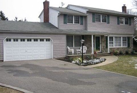 1st image of 23 Kingfisher Dr