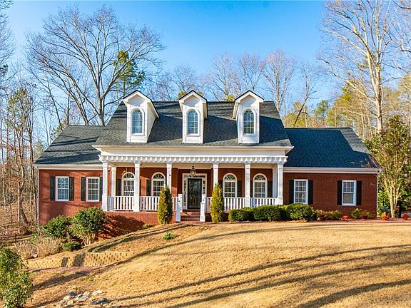4th image of 5184 Stately Oaks Dr