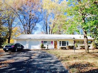 12011 Garden Ln, Saint Louis, MO 63138