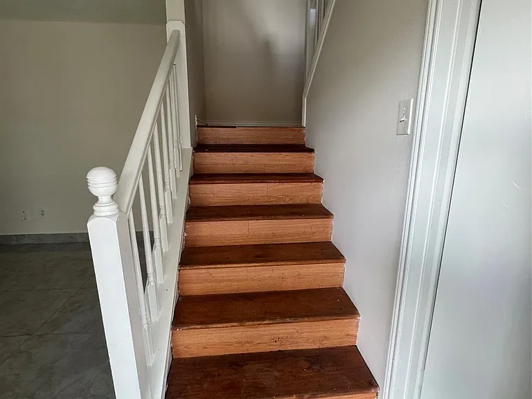 12700 Leader St #B — Photo 7