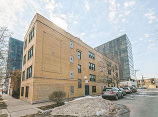 2711 W Belden Ave #1, Chicago, IL 60647