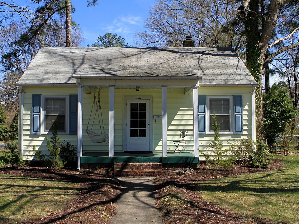1st image of 206 N Confederate Ave