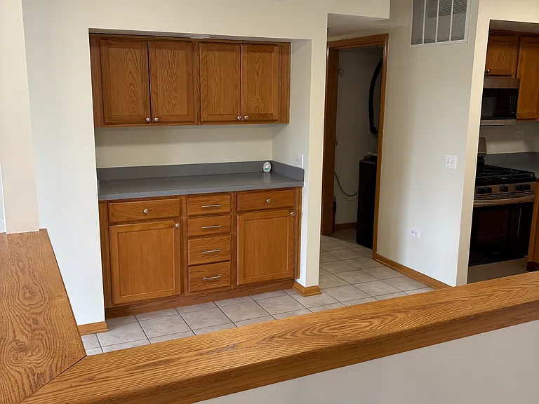 1041 Ashley Ct S #2D — Photo 5
