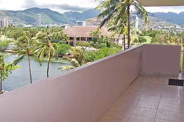 2547 Ala Wai Boulevard — Photo 3