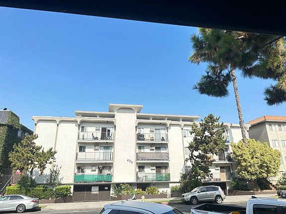 2nd image of 433 S Hobart Blvd APT 109