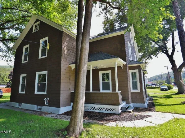285-287 State Rd, North Adams, MA 01247