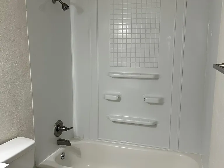 440 Princeton Dr SE #1 — Photo 4