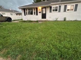 5279 Ferngrove Dr, Dayton, OH 45432