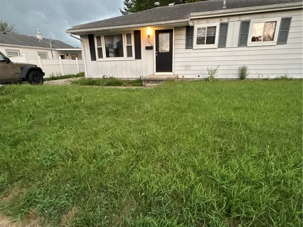 5279 Ferngrove Dr, Dayton, OH 45432