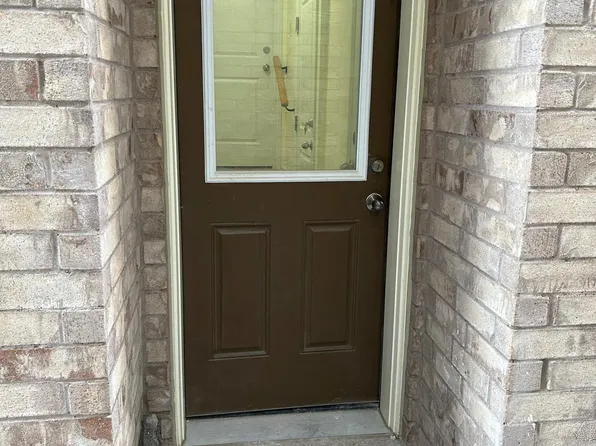 24 Yardmaster Dr #Basement, Brampton, ON L7A 3Z8