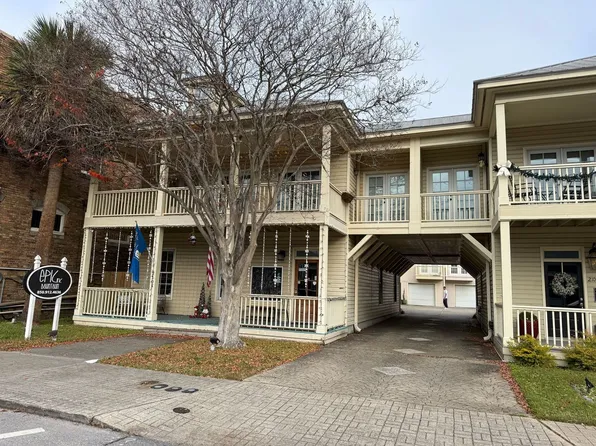 210 E Government St APT C, Pensacola, FL 32502