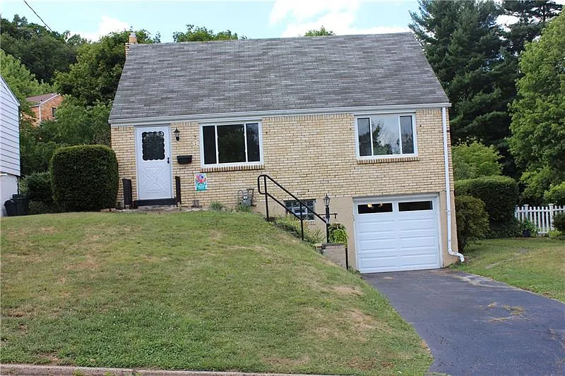7 Glenoak St photo 1