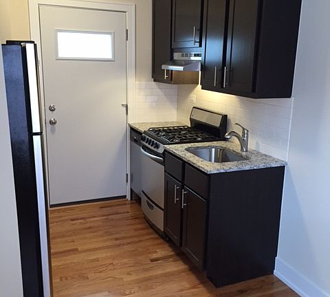 2nd image of 520 W Cornelia Ave APT 311