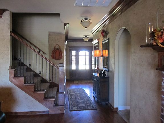 Entry way