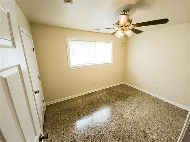 4819 Francis Dr — Photo 10