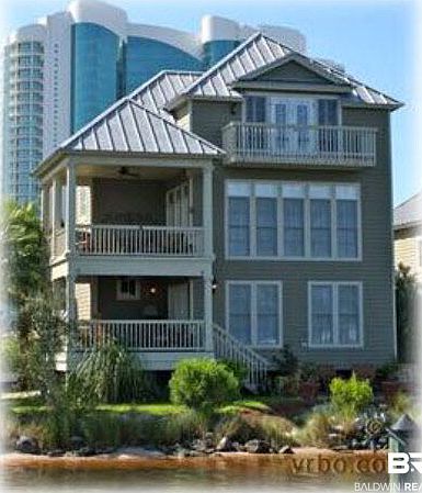 1st image of 3232 Mariner Cir