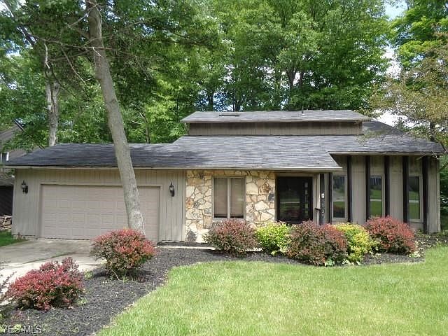 1st image of 16734 Falmouth Dr