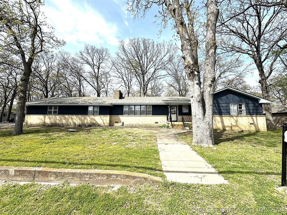 201 Leoser St, Tahlequah, OK 74464 | MLS #2412481 | Zillow