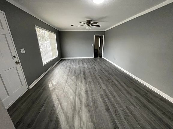 2nd image of 709 Quinn St