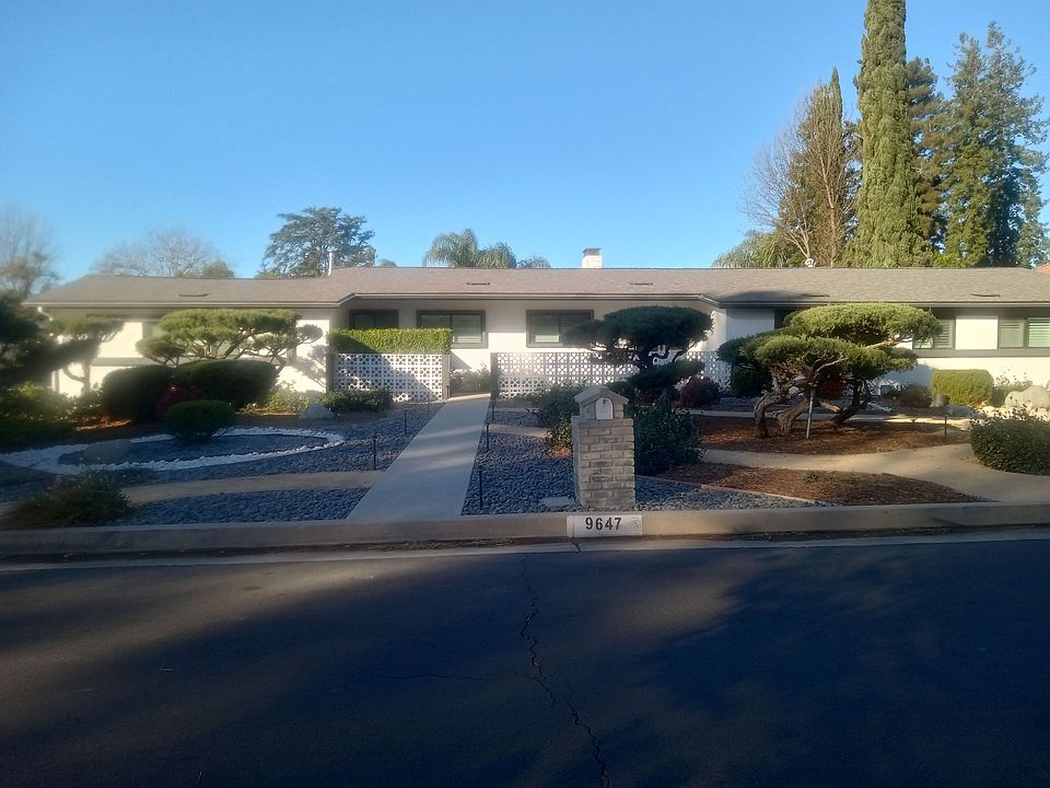 1st image of 9647 Vanalden Ave