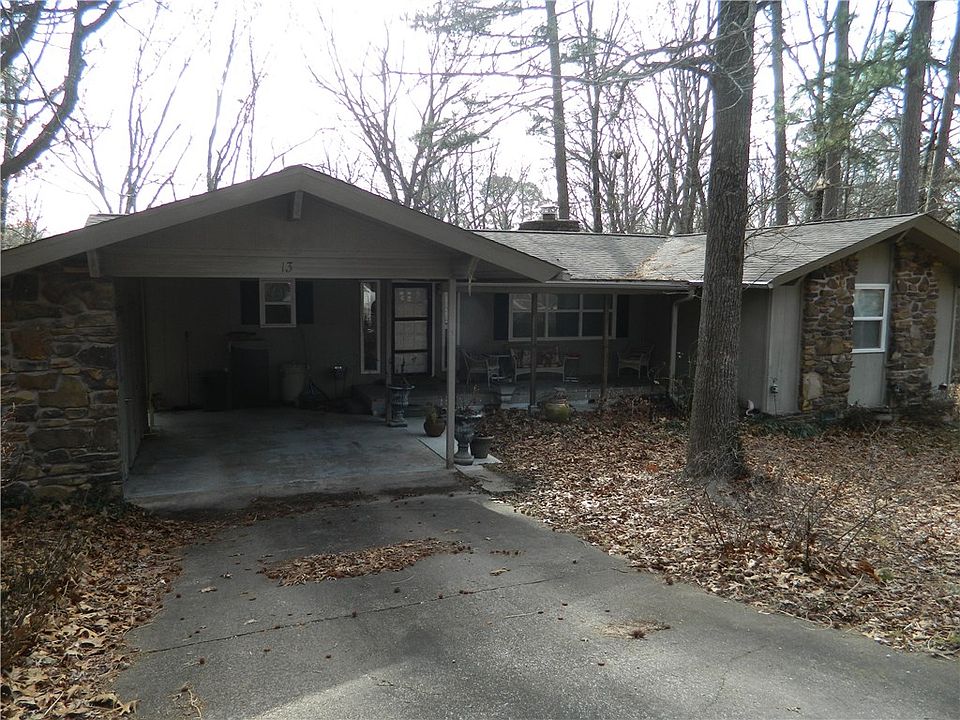 1st image of 13 Hampstead Cir