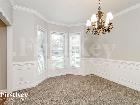 4th image of 3205 Quail Run Dr