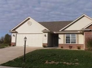 3507 72nd St, Moline, IL 61265