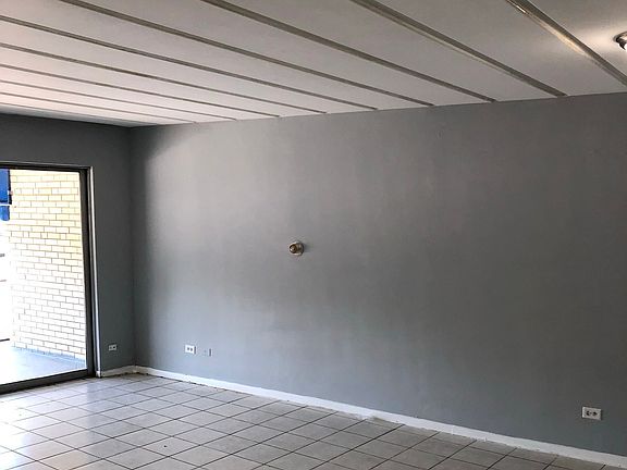 4th image of 9531 S Kedzie Ave