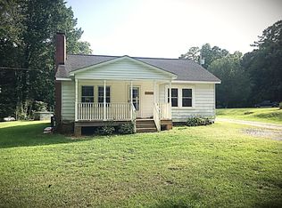 3013 Cloninger Rd, Dallas, NC 28034