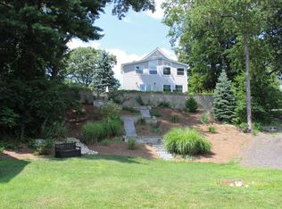 7 Oak St, Southwick, MA 01077
