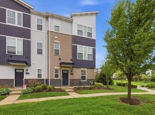 4158 Irving Rd, Aurora, IL 60504